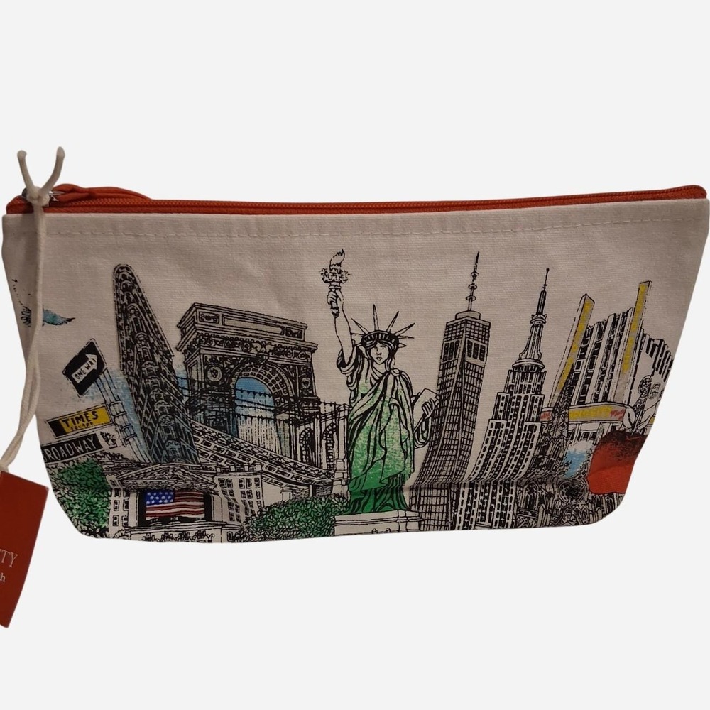 New York City small travel case with graphic of New York City landmarks